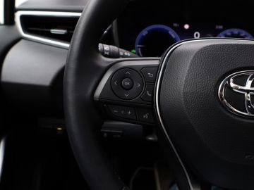 Toyota Corolla Touring Sports